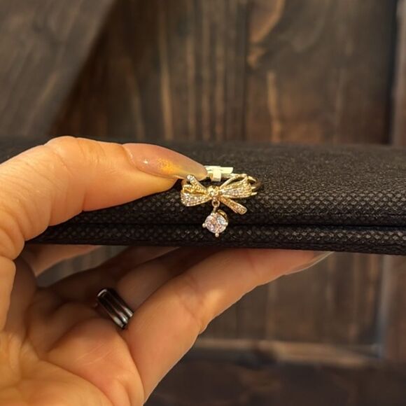 14K Gold Plated Ribbon Bow Diamond Charm Ring - Picture 1 of 9
